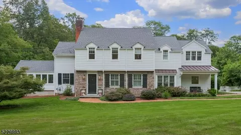 37 Berta Pl, Bernards, NJ 07920