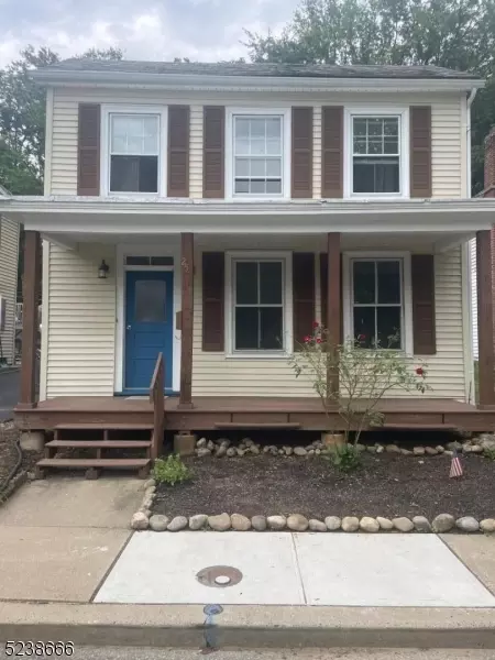 257 Depue St, Belvidere, NJ 07823