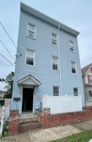 841 Rebecca Pl, Elizabeth, NJ 07201