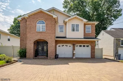 527 Salem Rd, Union, NJ 07083