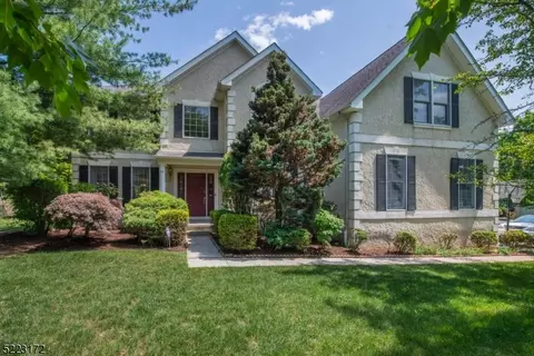 60 Sentinel Dr, Bernards, NJ 07920