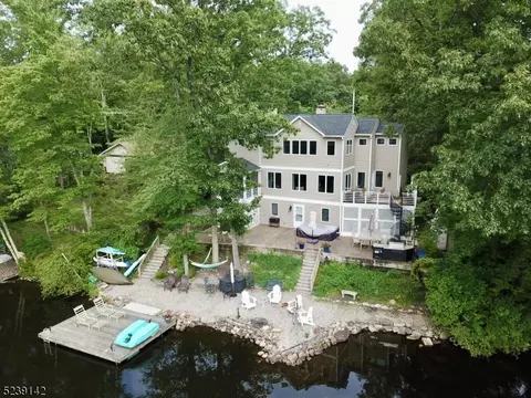 23 Cove Rd, Sandyston, NJ 07826