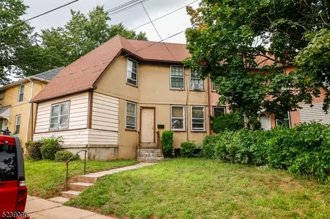 1 Kerlyn Ct, Elizabeth, NJ 07202