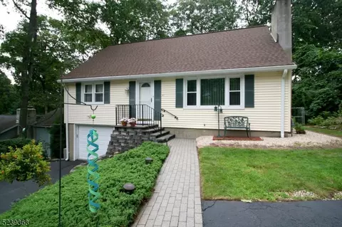 43 E Shawnee Trl, Wharton, NJ 07885