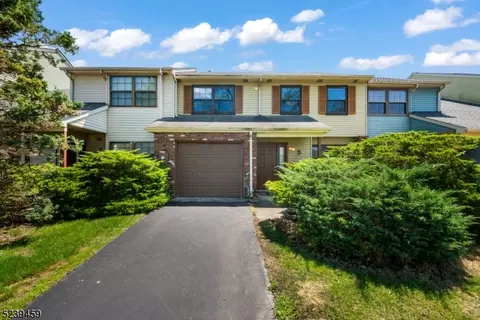 5 Rush Ct, East Brunswick, NJ 08816