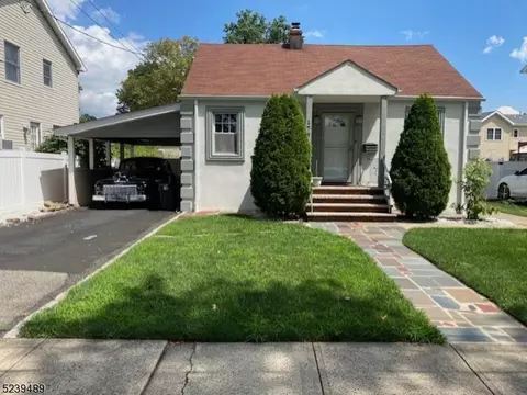 173 Bridge St, Roselle Park, NJ 07204