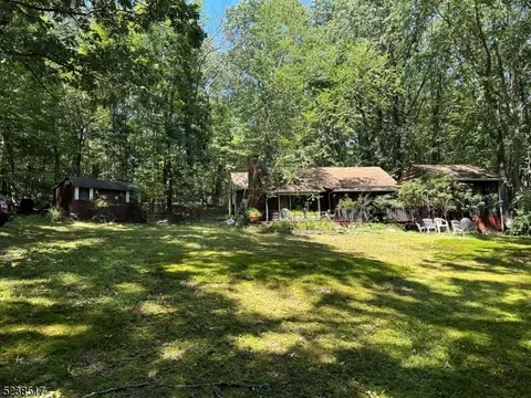 11 Lister Ln, Wantage, NJ 07461