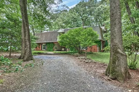 1 Wood Rd, Union Twp, NJ 08867