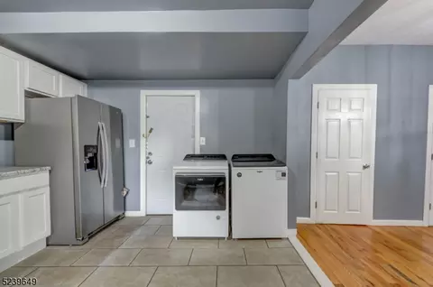 168 Spring St, City Of Orange, NJ 07050 photo 11