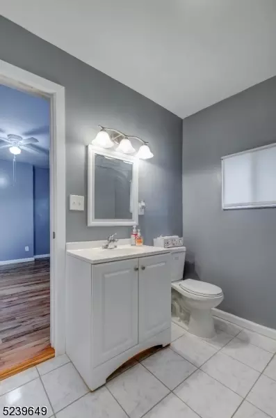 168 Spring St, City Of Orange, NJ 07050 photo 8