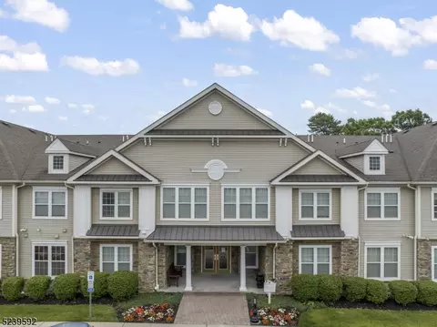 4109 Cedar Village Blvd, East Brunswick, NJ 08816