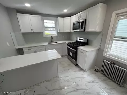 56 S 21st St, Kenilworth, NJ 07033
