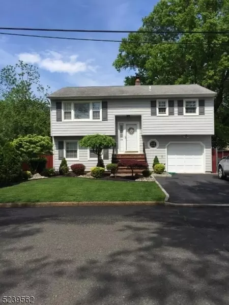 394 Princeton Ave, Rahway, NJ 07065