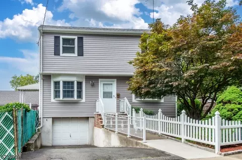 153 Smallwood Ave, Belleville, NJ 07109