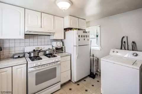 157 Richards Ave, Dover, NJ 07801 photo 5