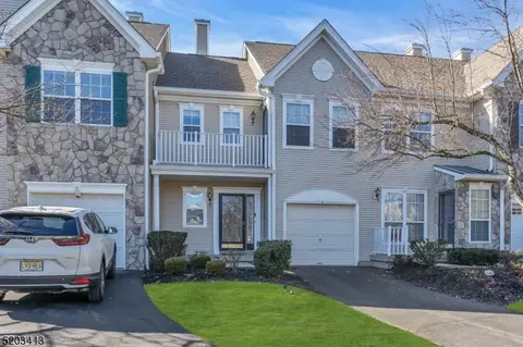 7 Georgian Ct, Bernards, NJ 07920