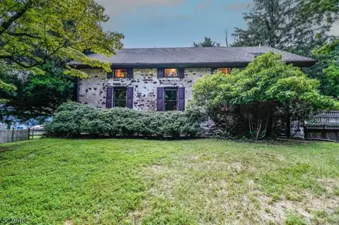 248 W Upper Ferry Rd, Ewing, NJ 08628