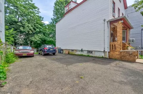 95 Clifton Ave, Newark City, NJ 07104