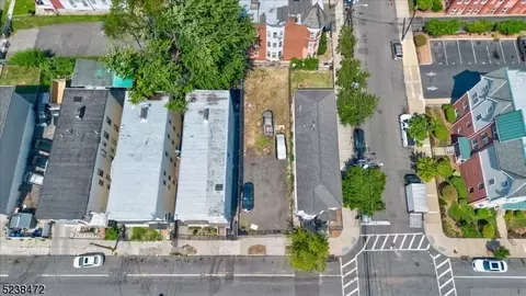 369 6th Ave, Newark City, NJ 07107