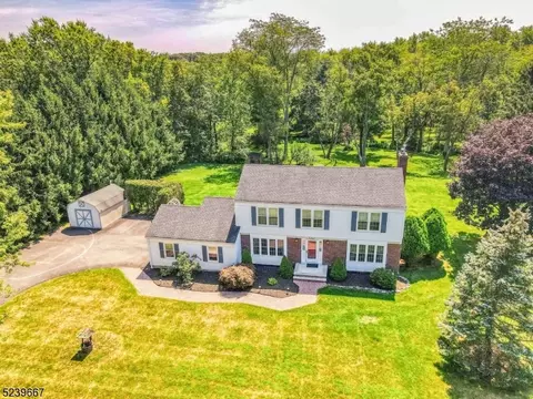 61 Madison Ave, Flemington, NJ 08822