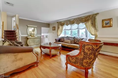 5 Miller Rd, Wayne, NJ 07470 photo 8