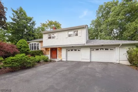 5 Miller Rd, Wayne, NJ 07470 photo 2