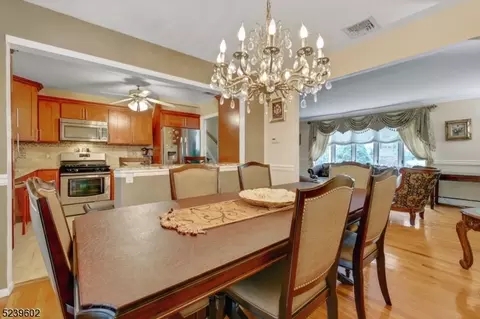 5 Miller Rd, Wayne, NJ 07470 photo 12