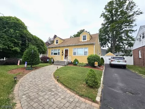 136 Princeton Rd, Linden, NJ 07036