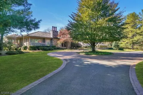 1 Golf Ln, Mendham Twp, NJ 07945