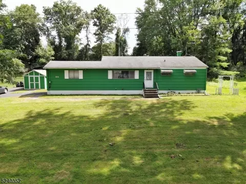 99 Arthur Dr, Parsippany-troy Hills Twp, NJ 07054