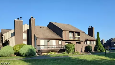 34-42 Bloomingdale Dr, Hillsborough, NJ 08844