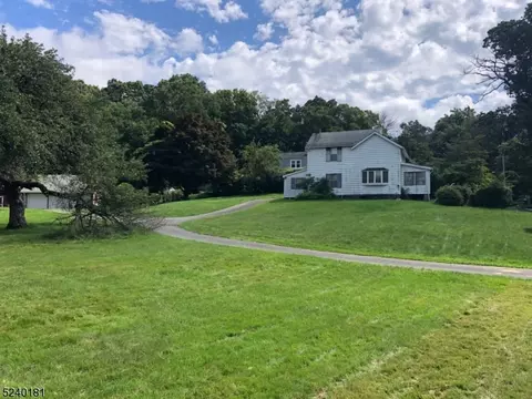 66 Richard Mine Rd, Wharton, NJ 07885