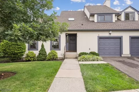 3 Magnolia Path, Basking Ridge, NJ 07920