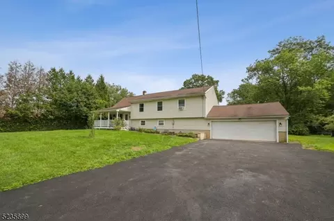 101 Kimberly Rd, Hillsborough, NJ 08844