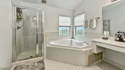 58 Warbler Dr, Wayne, NJ 07470 photo 21