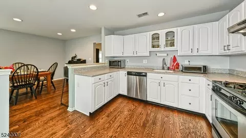 58 Warbler Dr, Wayne, NJ 07470 photo 14