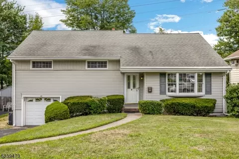 30 Luisser St, Clifton, NJ 07012