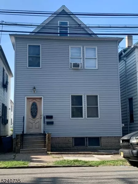 347 Passaic Ave, Lodi, NJ 07644