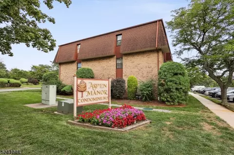 201 Sierra Ct # C, Woodbridge Twp, NJ 07095