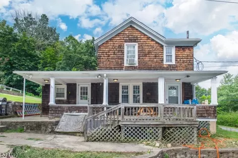 223 Mount Hope Ave, Dover, NJ 07801