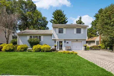 30 Cypress Ave, Verona, NJ 07044