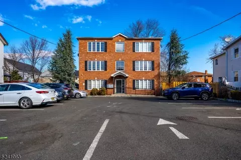 209-211 S Stiles St #3B, Linden, NJ 07036