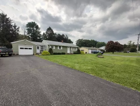 65 Brass Castle Rd, Washington, NJ 07882