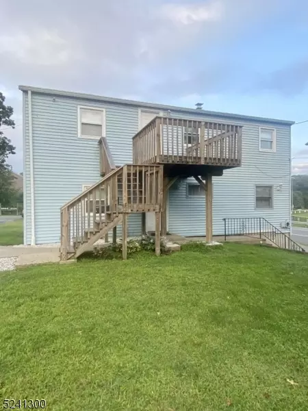168 Ledge Lndg #3, Roxbury Twp, NJ 07850