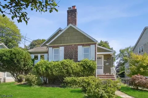 9 Crestmont Rd, West Orange, NJ 07052