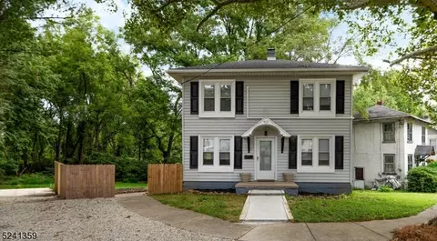 913 Gate St, Phillipsburg, NJ 08865