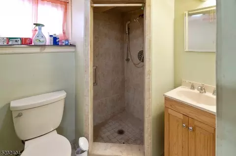 39 Mitchell St, Lodi, NJ 07644 photo 18