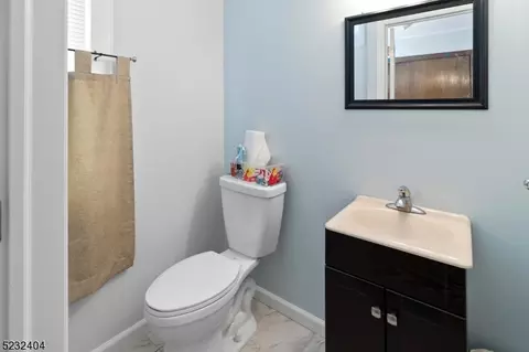 39 Mitchell St, Lodi, NJ 07644 photo 10