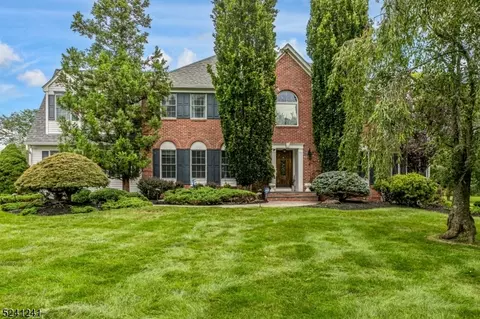 30 Carsdale Ct, Montgomery, NJ 08502