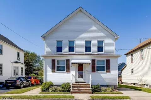 124 S 7th Ave, Manville, NJ 08835